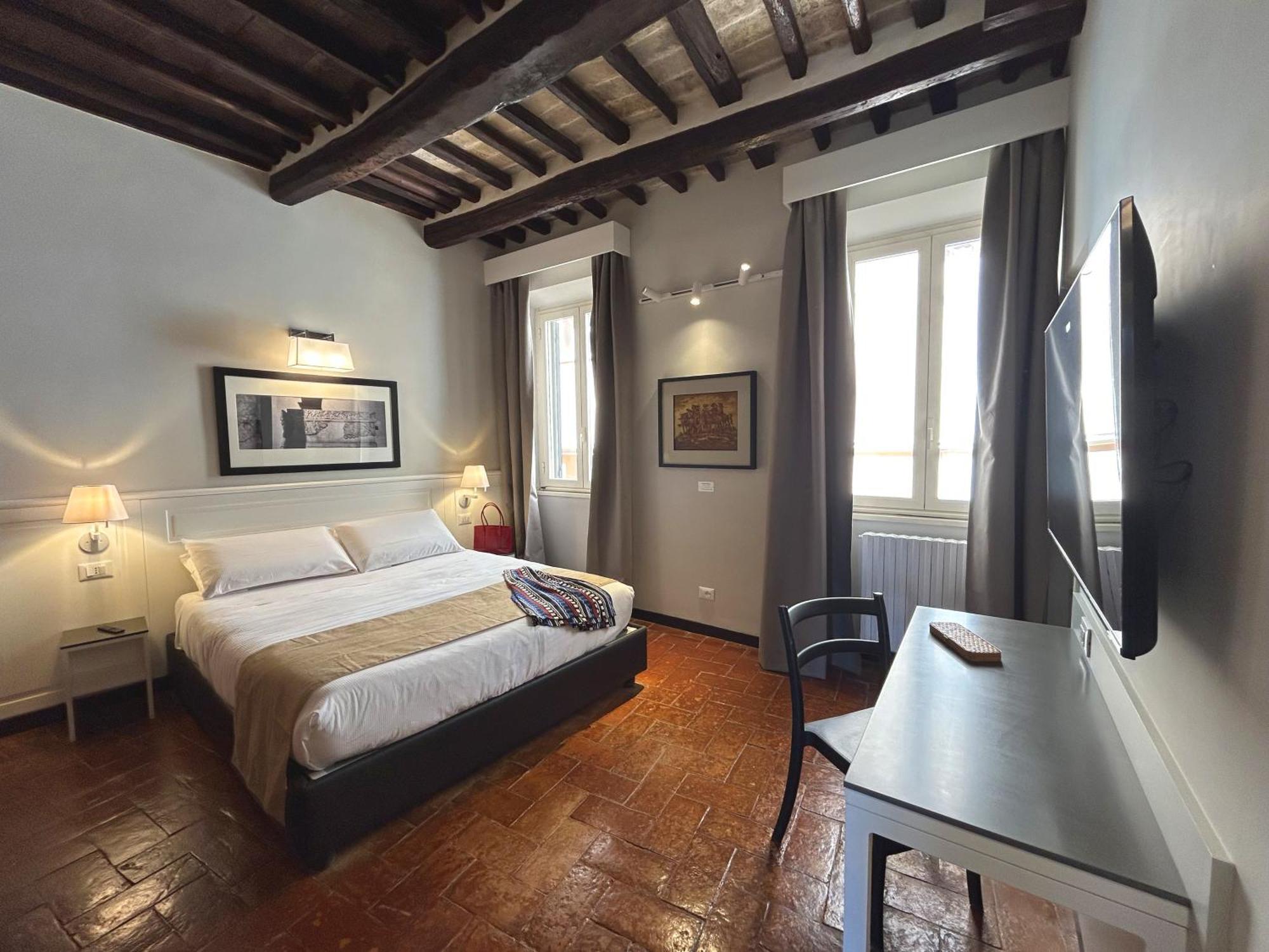 Aenea Roma
