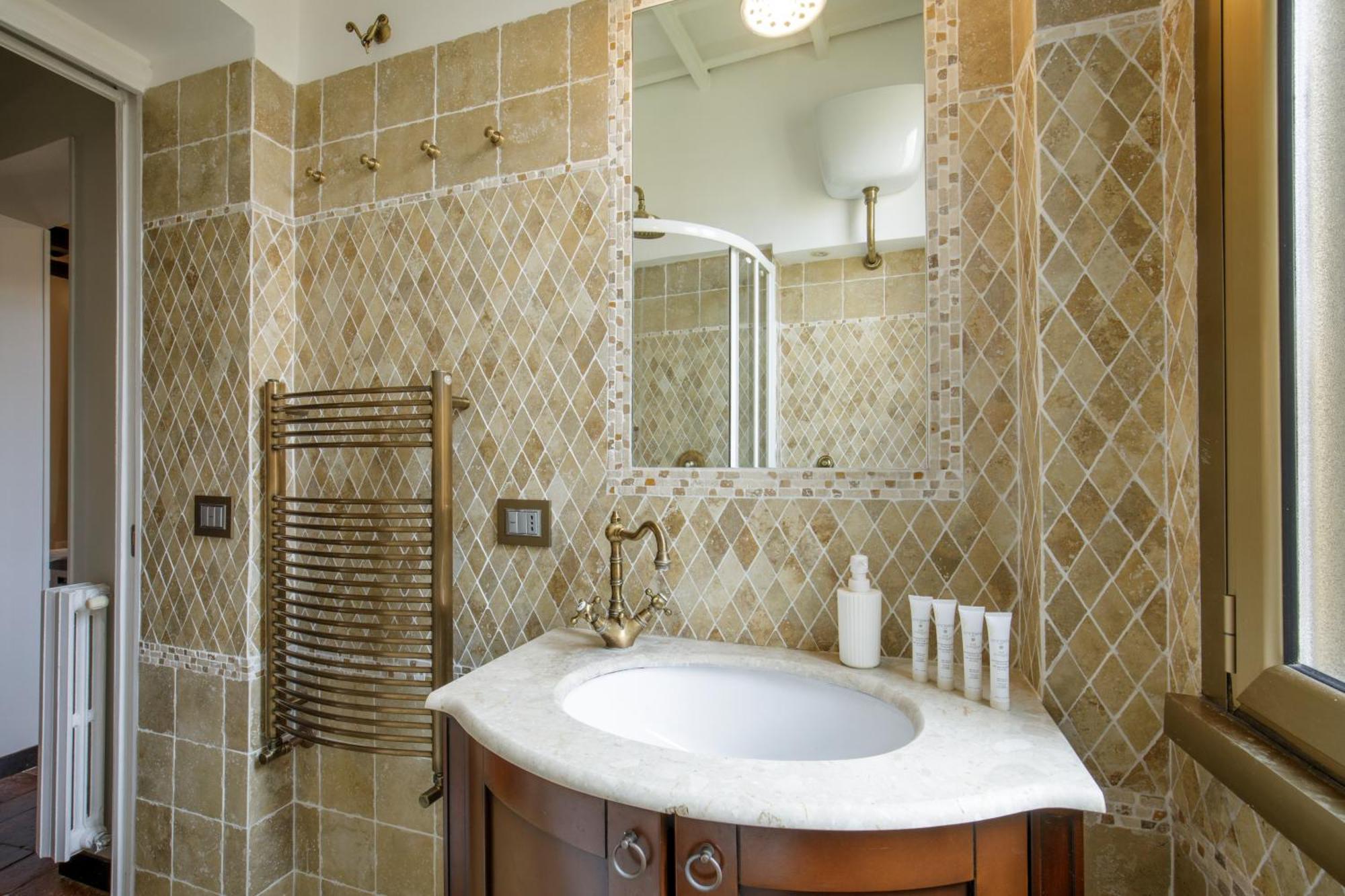 Aenea Bed and breakfast