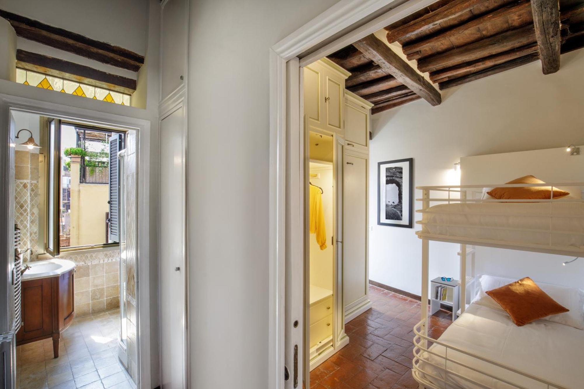 Aenea Bed & Breakfast Rome